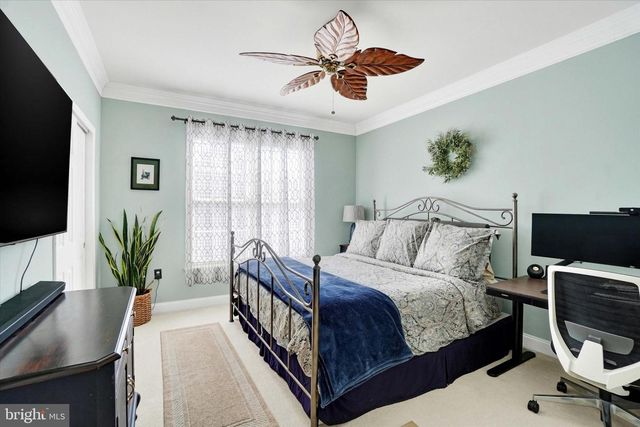 2773 MEADOW CROSS WAY, York, PA 17402