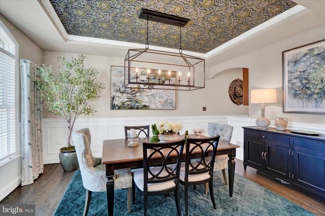 2773 MEADOW CROSS WAY, York, PA 17402