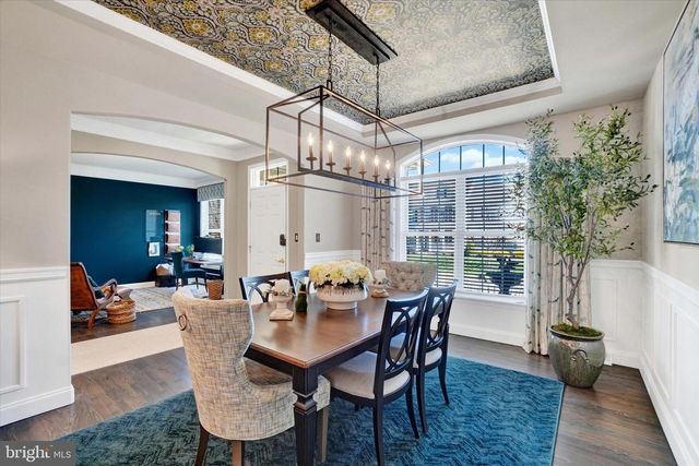 2773 MEADOW CROSS WAY, York, PA 17402