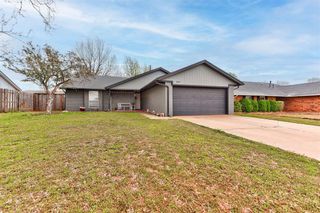 1004 S Neptune Road, Edmond, OK 73003