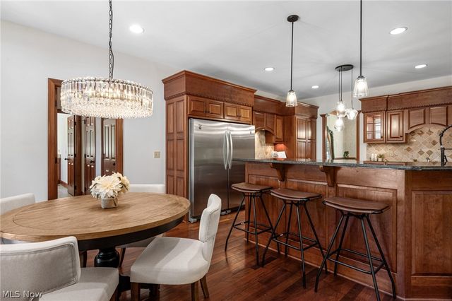 1920 Stockbridge Road, Akron, OH 44313