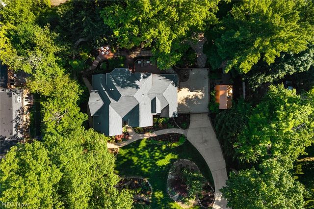 1920 Stockbridge Road, Akron, OH 44313