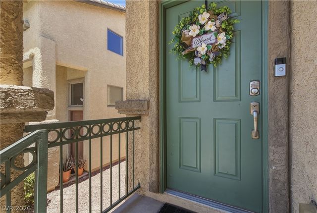 8440 Cheerful Brook Avenue, Las Vegas, NV 89143