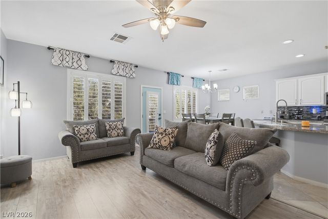 8440 Cheerful Brook Avenue, Las Vegas, NV 89143