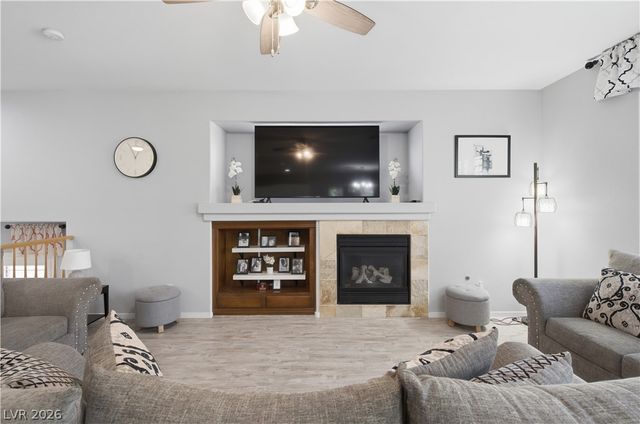 8440 Cheerful Brook Avenue, Las Vegas, NV 89143