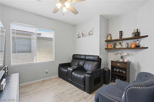 8440 Cheerful Brook Avenue, Las Vegas, NV 89143