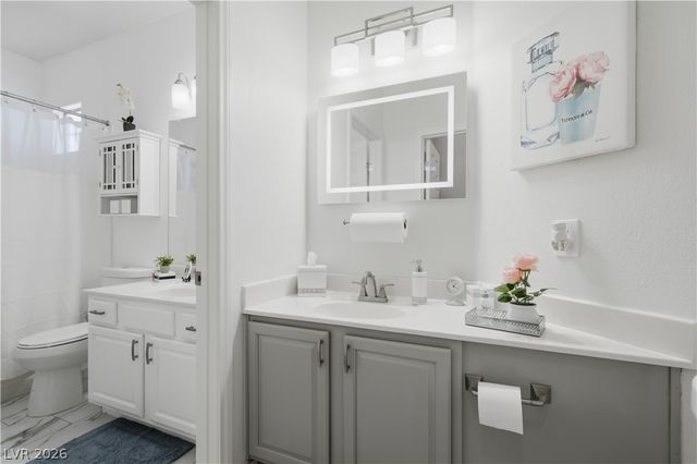 8440 Cheerful Brook Avenue, Las Vegas, NV 89143