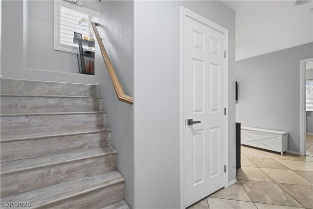 8440 Cheerful Brook Avenue, Las Vegas, NV 89143