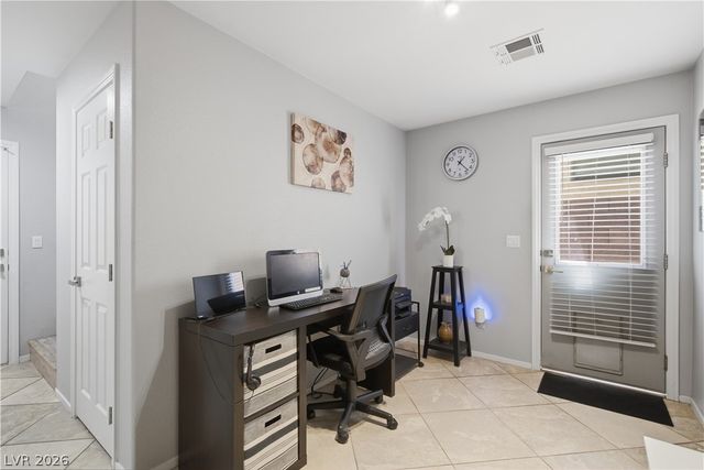 8440 Cheerful Brook Avenue, Las Vegas, NV 89143
