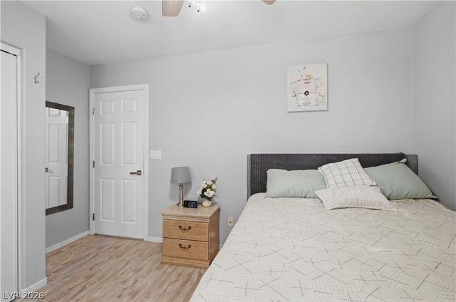 8440 Cheerful Brook Avenue, Las Vegas, NV 89143