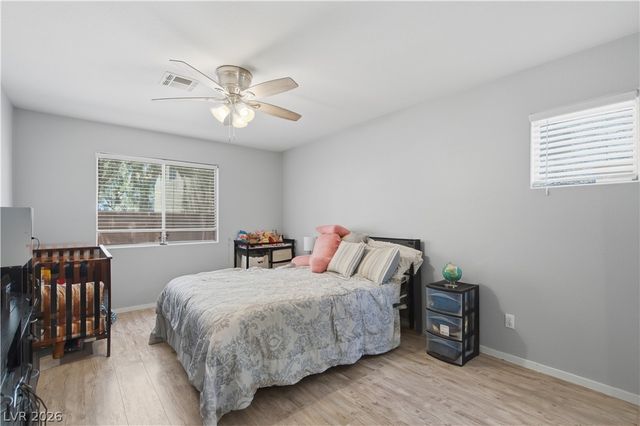 8440 Cheerful Brook Avenue, Las Vegas, NV 89143