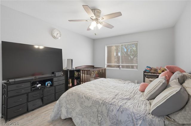 8440 Cheerful Brook Avenue, Las Vegas, NV 89143
