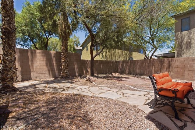 8440 Cheerful Brook Avenue, Las Vegas, NV 89143
