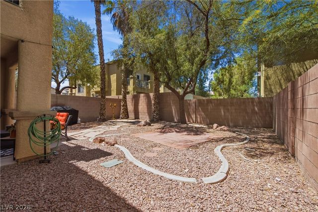 8440 Cheerful Brook Avenue, Las Vegas, NV 89143