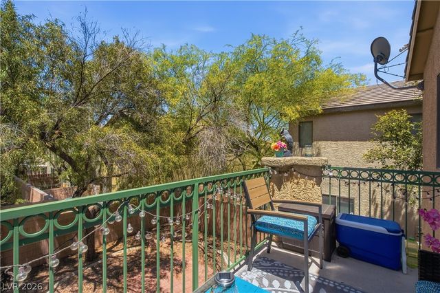 8440 Cheerful Brook Avenue, Las Vegas, NV 89143