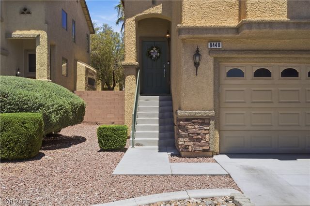 8440 Cheerful Brook Avenue, Las Vegas, NV 89143