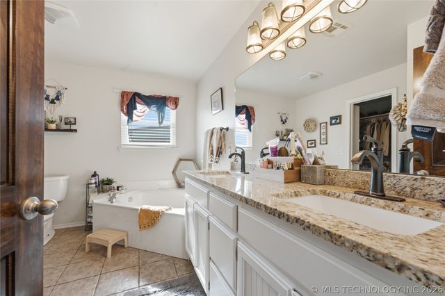 10441 S 161st West Avenue, Sapulpa, OK 74066