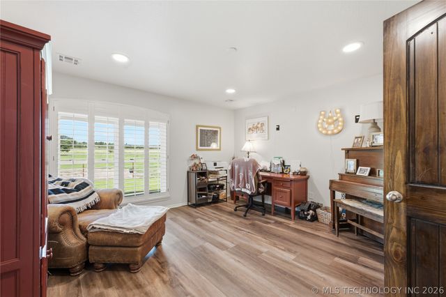 10441 S 161st West Avenue, Sapulpa, OK 74066