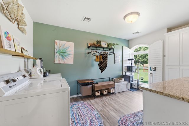 10441 S 161st West Avenue, Sapulpa, OK 74066