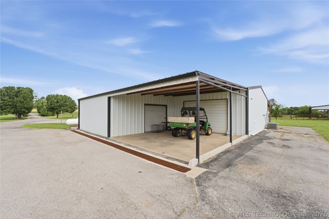 10441 S 161st West Avenue, Sapulpa, OK 74066