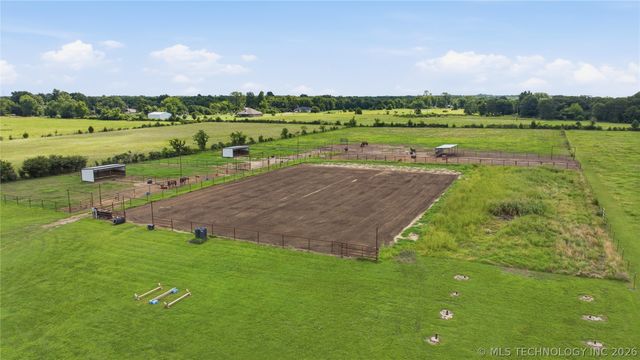 10441 S 161st West Avenue, Sapulpa, OK 74066
