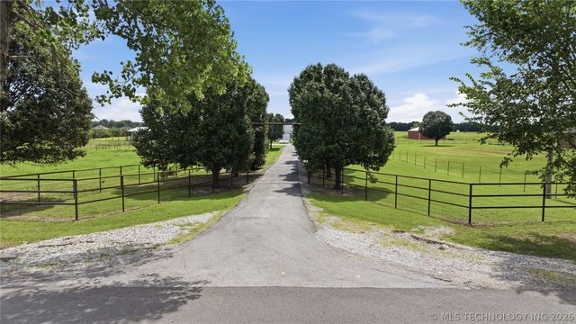10441 S 161st West Avenue, Sapulpa, OK 74066