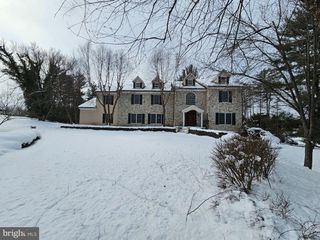 1 DUNMINNING RD, Newtown Square, PA 19073