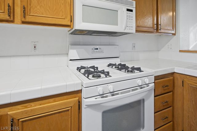 5917 Red Saturn Drive, Las Vegas, NV 89130