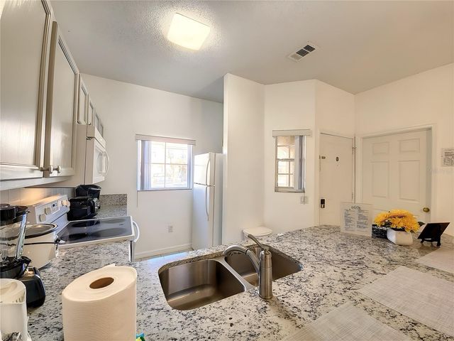 1115 PARK RIDGE CIRCLE, Kissimmee, FL 34746