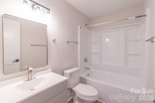 533 Blendwood Drive, Charlotte, NC 28215