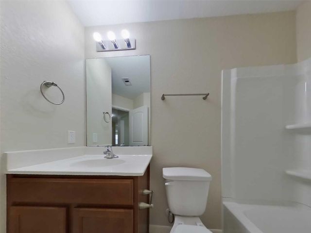 701 Totem Trail Drive, Acatan De Las Pinas, TX 77568