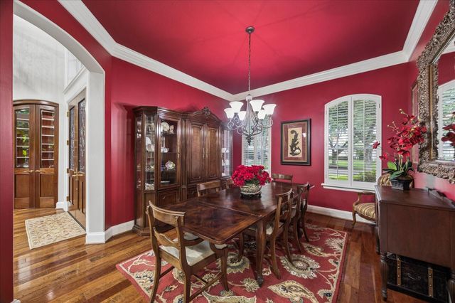 624 Lakeshore Drive, Sugar Land, TX 77478