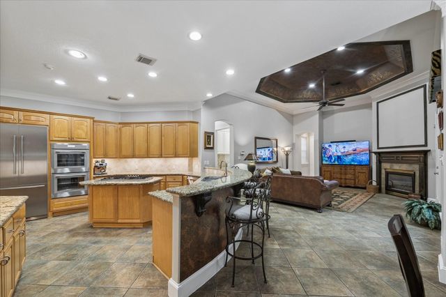 624 Lakeshore Drive, Sugar Land, TX 77478