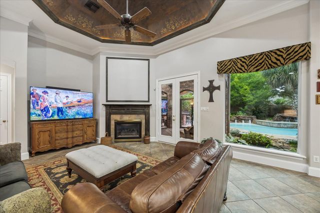 624 Lakeshore Drive, Sugar Land, TX 77478
