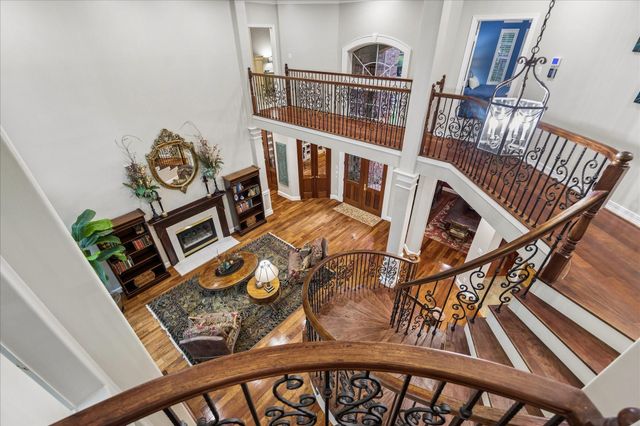 624 Lakeshore Drive, Sugar Land, TX 77478