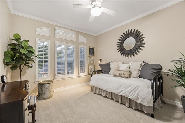 624 Lakeshore Drive, Sugar Land, TX 77478