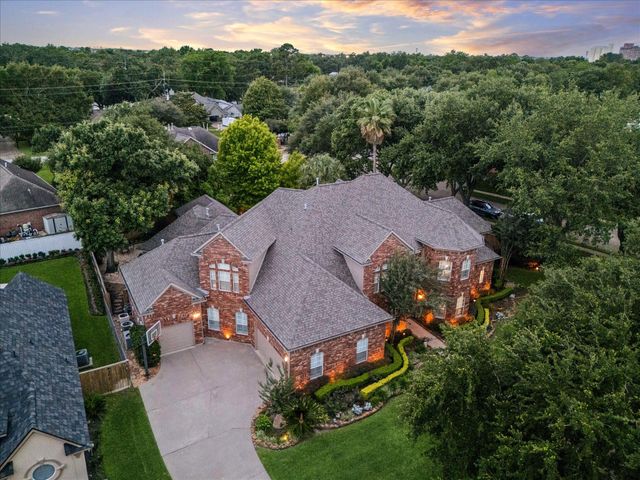 624 Lakeshore Drive, Sugar Land, TX 77478