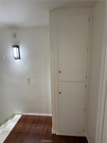 1164 Irving Avenue A, Glendale, CA 91201