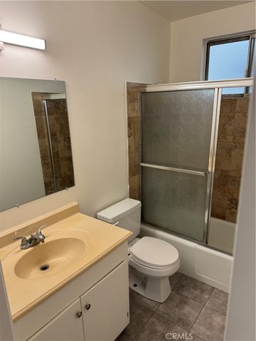 1164 Irving Avenue A, Glendale, CA 91201