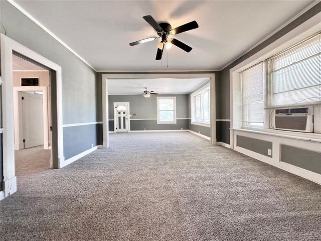327 N Park Avenue, Shawnee, OK 74801