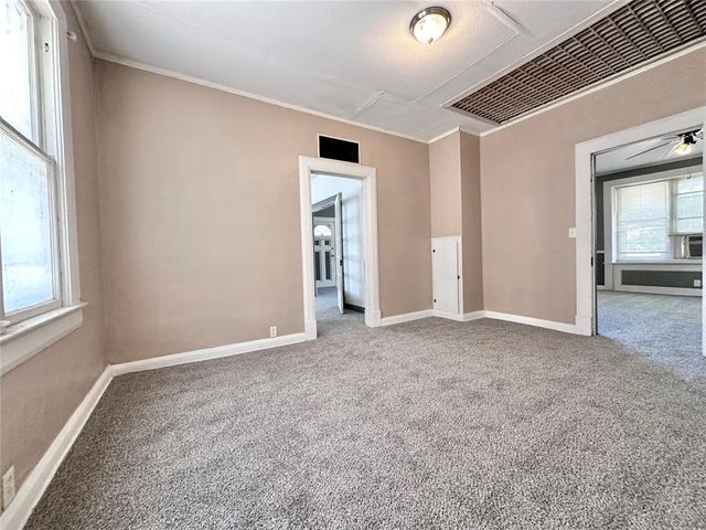327 N Park Avenue, Shawnee, OK 74801