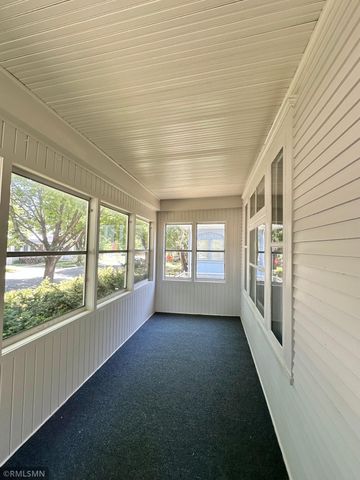 776 James Avenue, Saint Paul, MN 55102