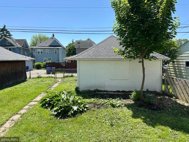 776 James Avenue, Saint Paul, MN 55102