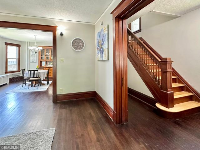 776 James Avenue, Saint Paul, MN 55102