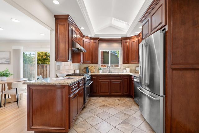 780 Onyx Court, San Jose, CA 95117