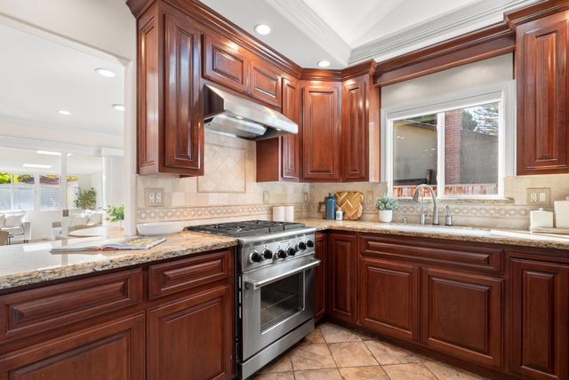780 Onyx Court, San Jose, CA 95117