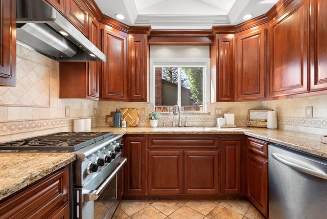 780 Onyx Court, San Jose, CA 95117