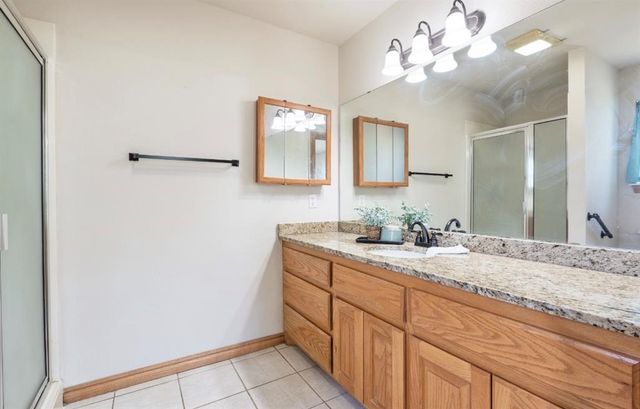 3 Limousin, Shawnee, OK 74804