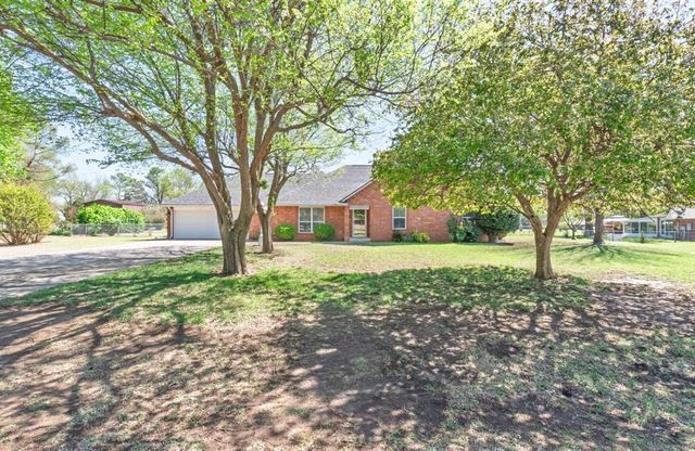 3 Limousin, Shawnee, OK 74804