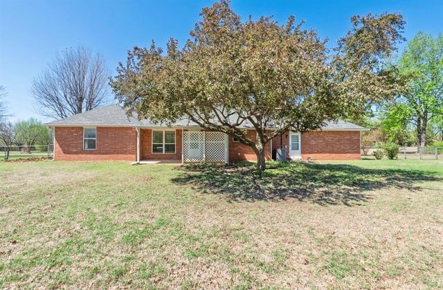 3 Limousin, Shawnee, OK 74804